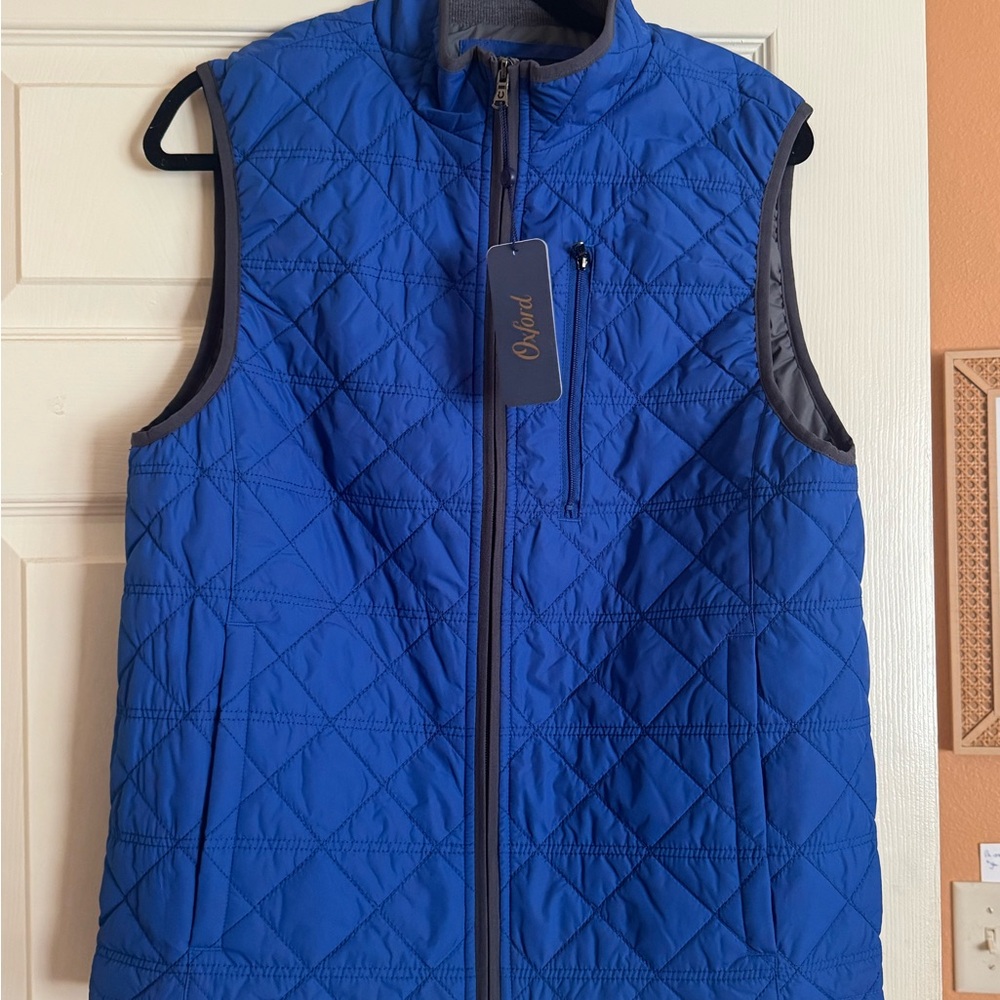 BRAND NEW W/ TAGS Retails for $159 | Men’s Blue Quilted Vest